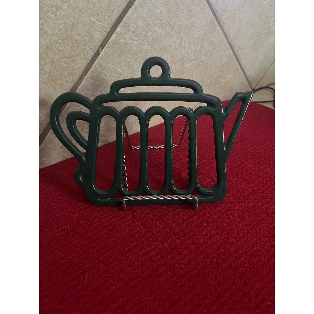 Vintage Hunter Green Cast Iron Teapot Trivet Enamel Metal Tea Pot Hot Pad 6.5in
